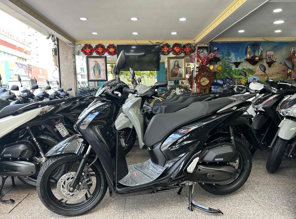 Honda SH 2021 - ảnh 1