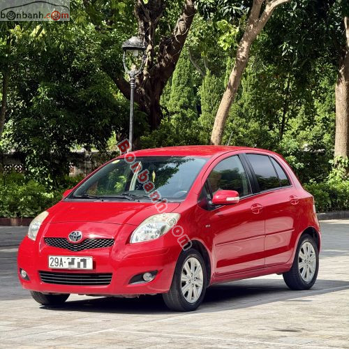 Toyota Yaris 1.5 AT 2011 - ảnh 2