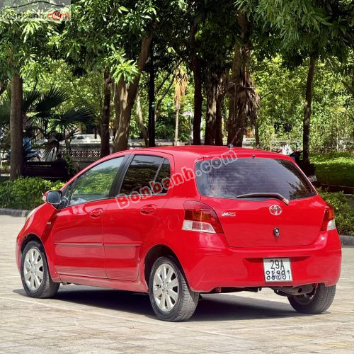 Toyota Yaris 1.5 AT 2011 - ảnh 3