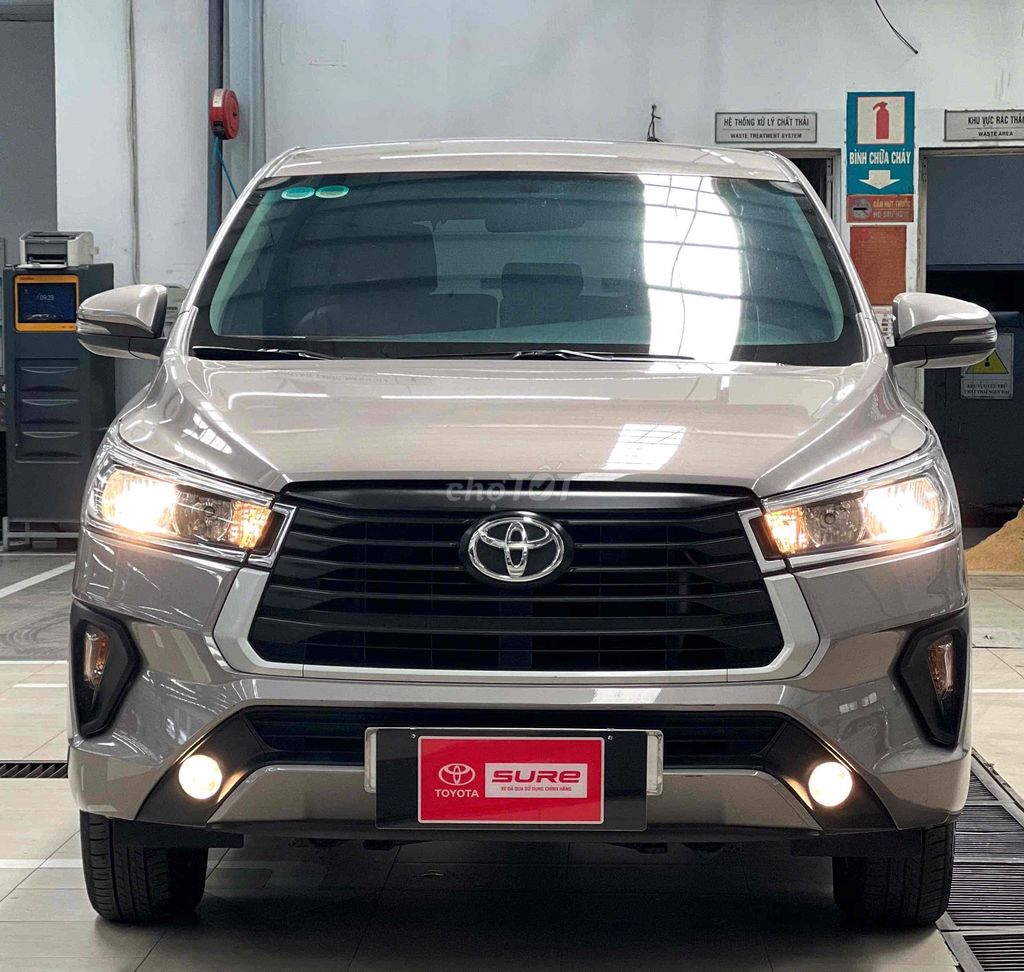Toyota Innova 2.0E 2022 - ảnh 2