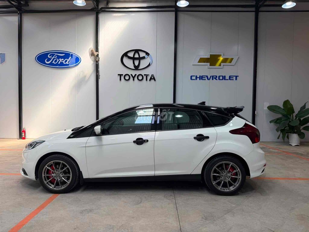 Ford Focus 2013 - ảnh 4