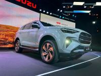 Isuzu 2025 - ảnh 1