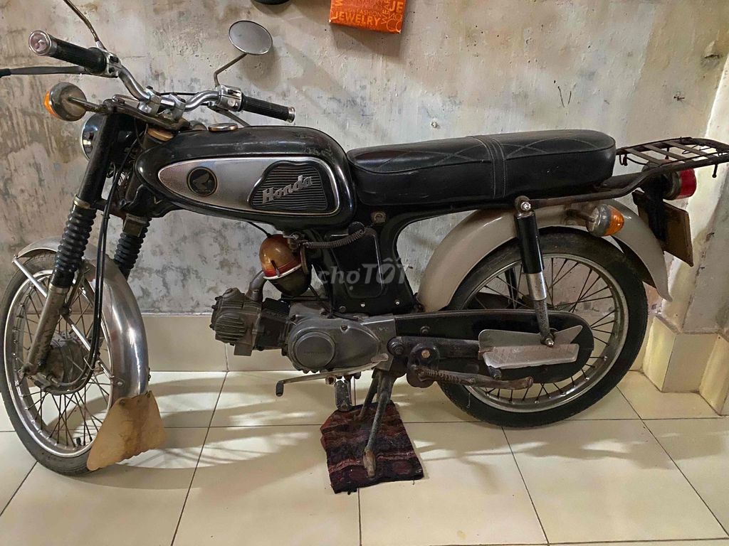 Honda 1980 - ảnh 1