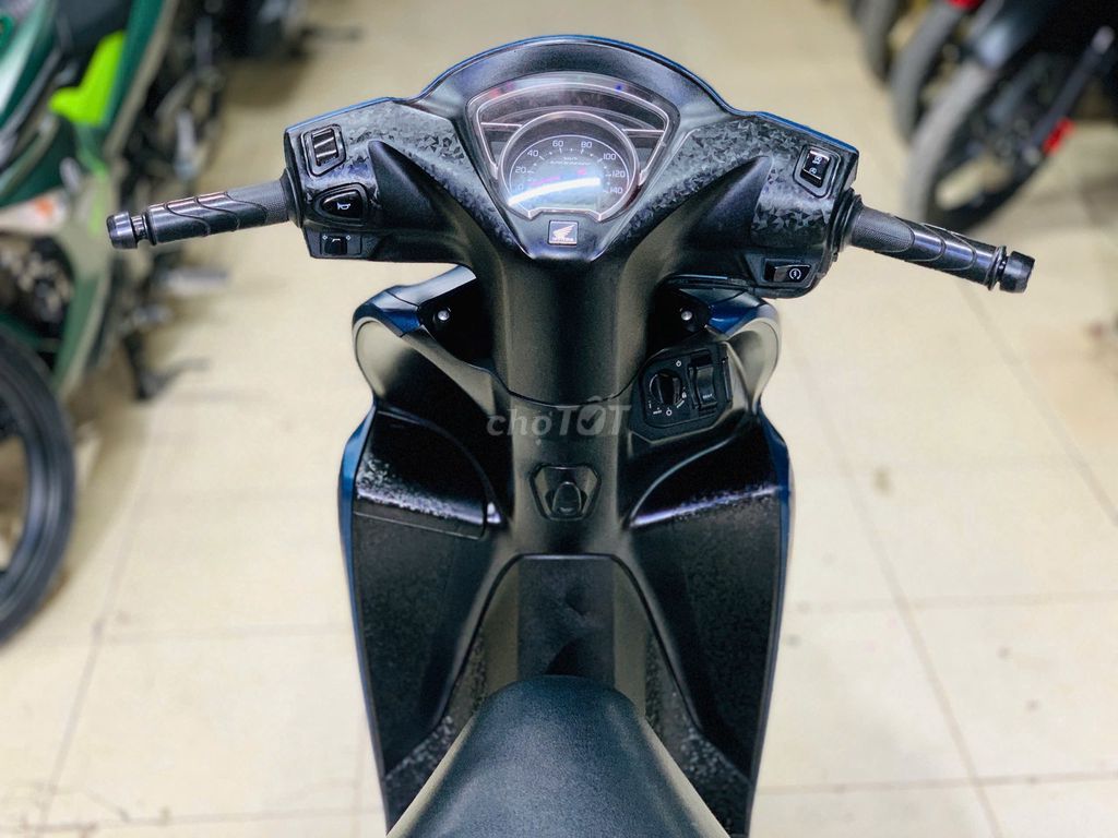 XE M 2024 - ảnh 2