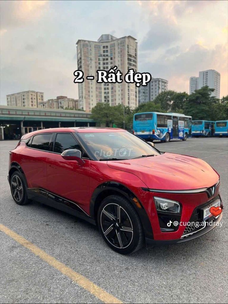 VinFast VF7 Plus - ảnh 2
