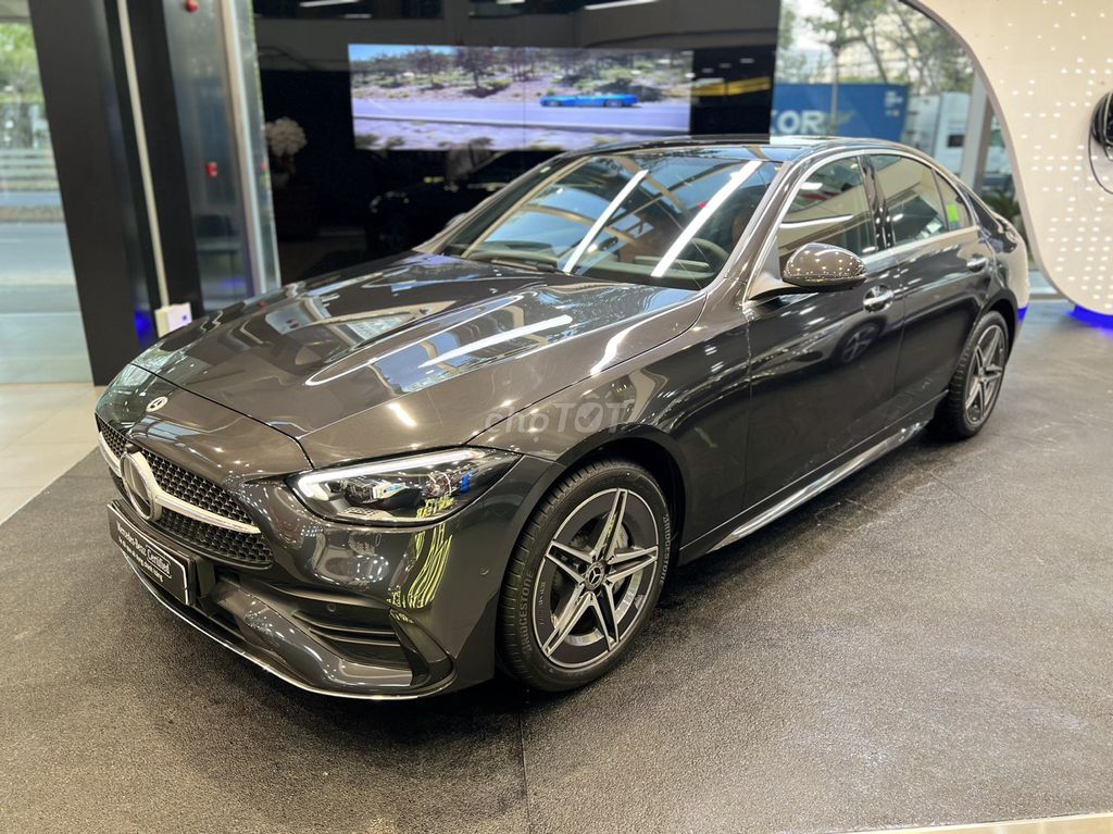 Mercedes-Benz 2026 - ảnh 3