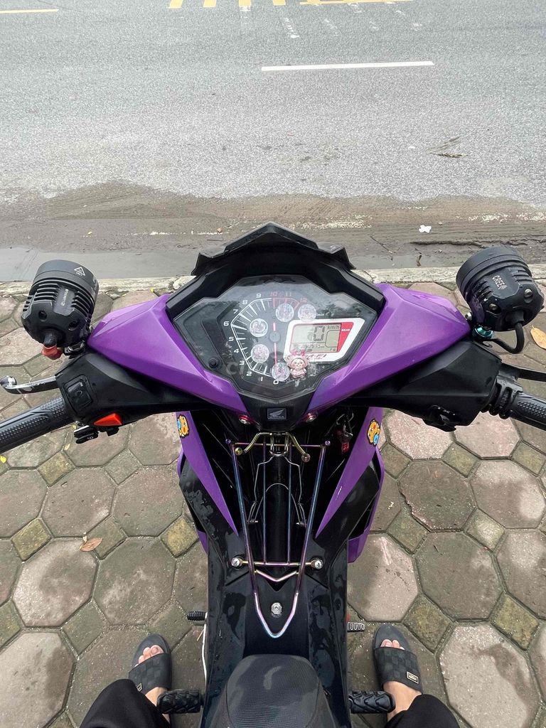 Honda Winner 2018 - ảnh 3