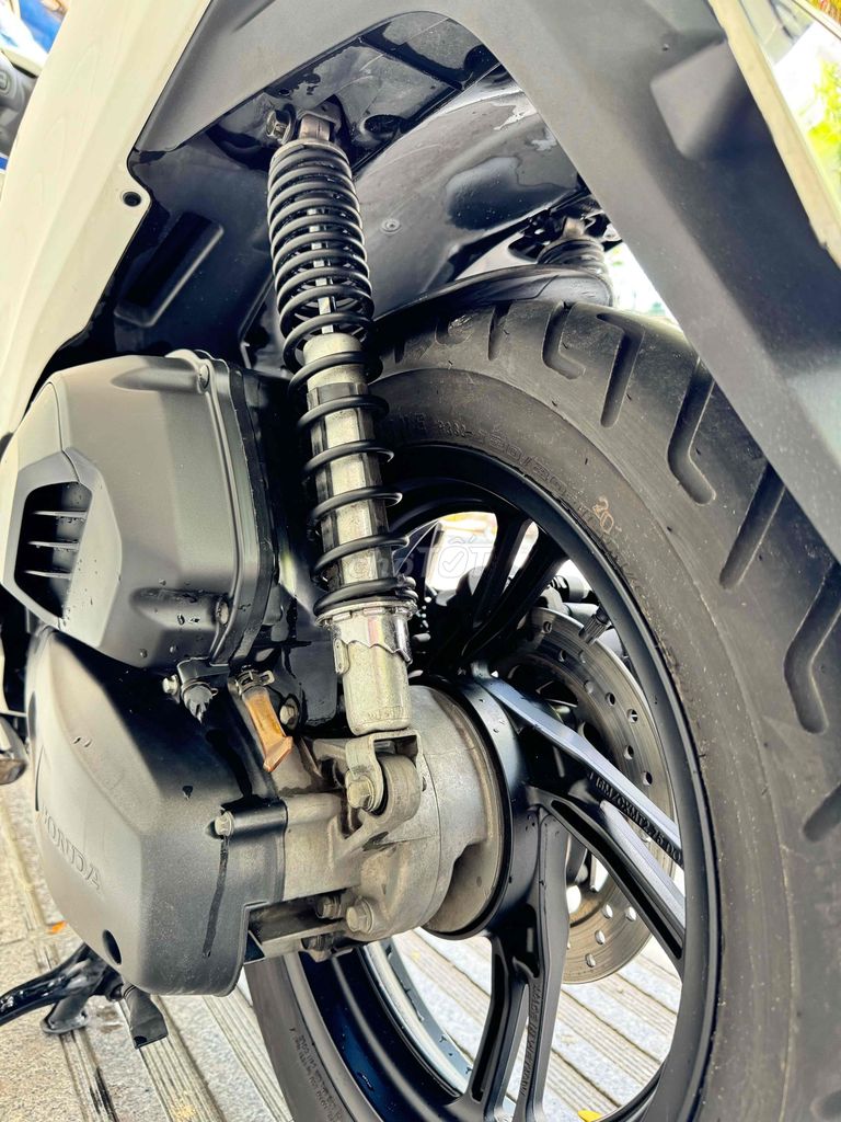 Honda SH 2018 - ảnh 4
