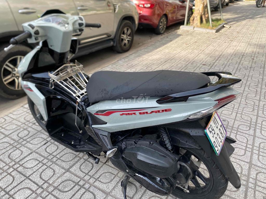 Honda Air Blade 2016 - ảnh 4