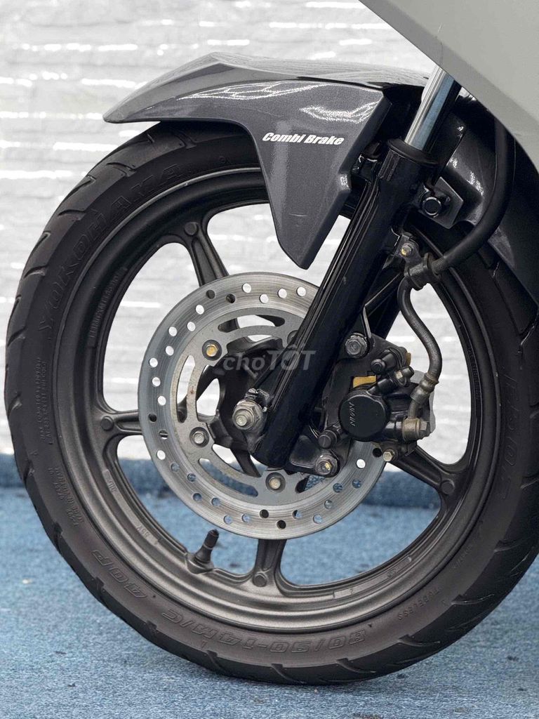 Honda Air Blade 2022 - ảnh 2