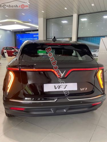 VinFast VF7 Eco 2026 - ảnh 4