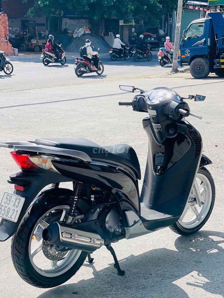 Honda SH 2012 - ảnh 2