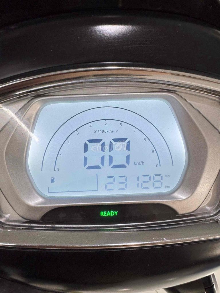 Vespa 2024 - ảnh 3