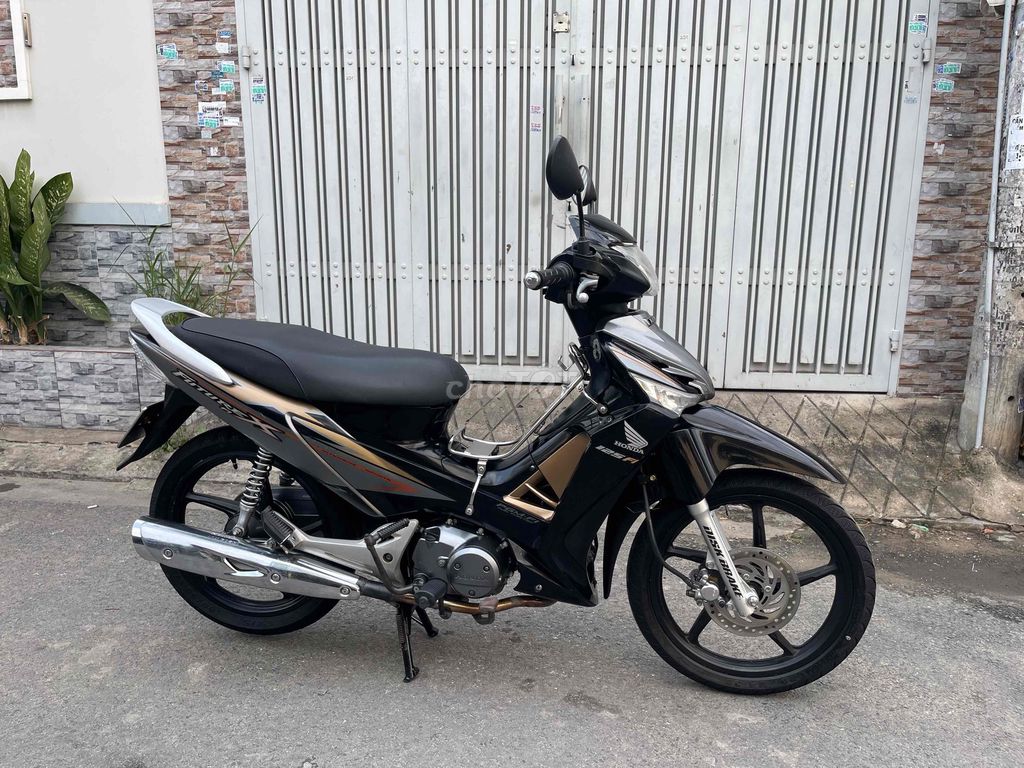 Honda 2011 - ảnh 1