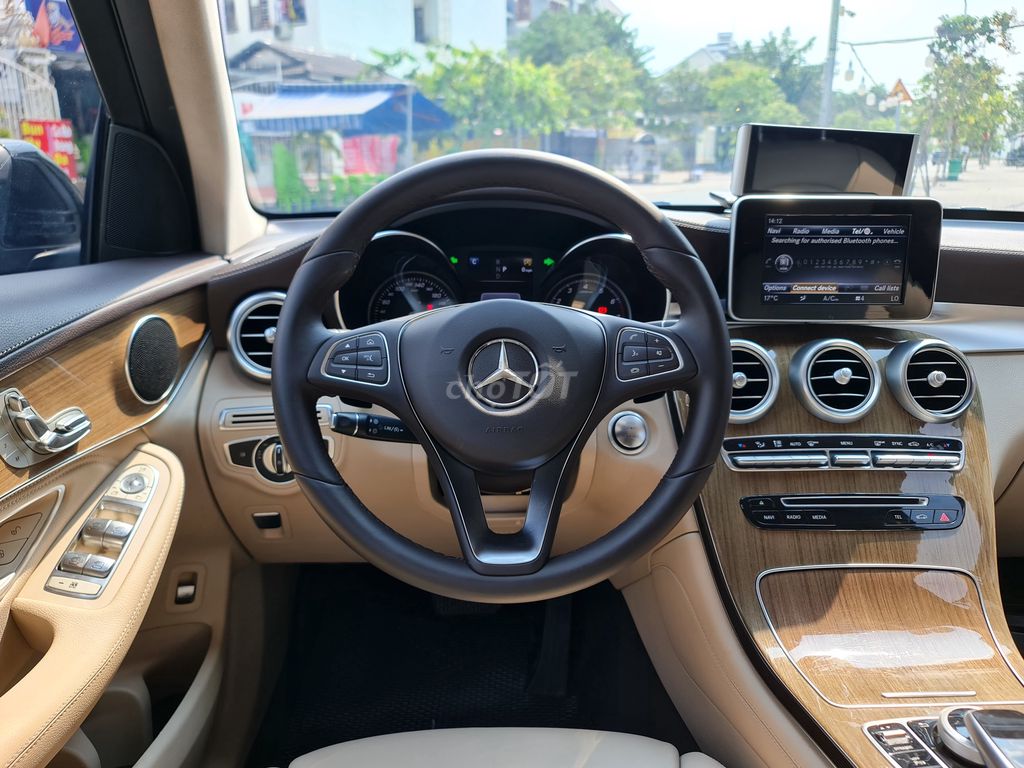 Mercedes-Benz GLC 2019 - ảnh 2