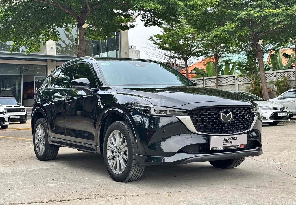 Mazda 2025 - ảnh 1