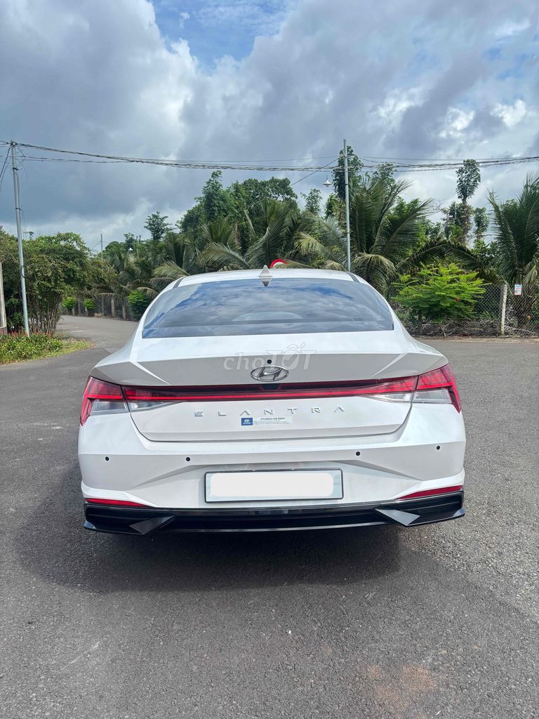 Hyundai Elantra 2024 - ảnh 3