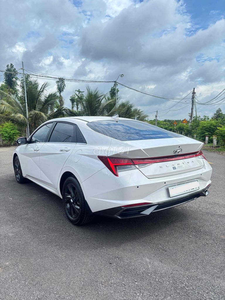 Hyundai Elantra 2024 - ảnh 4