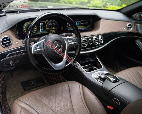 Mercedes-Benz 2018 - ảnh 4