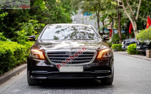 Mercedes-Benz 2018 - ảnh 1