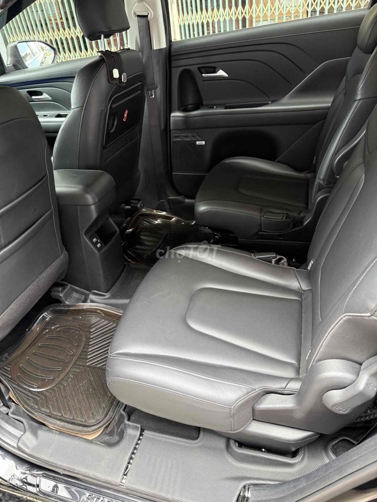 Hyundai Stargazer - ảnh 4