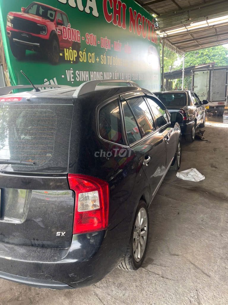 Kia Carens 2012 - ảnh 1