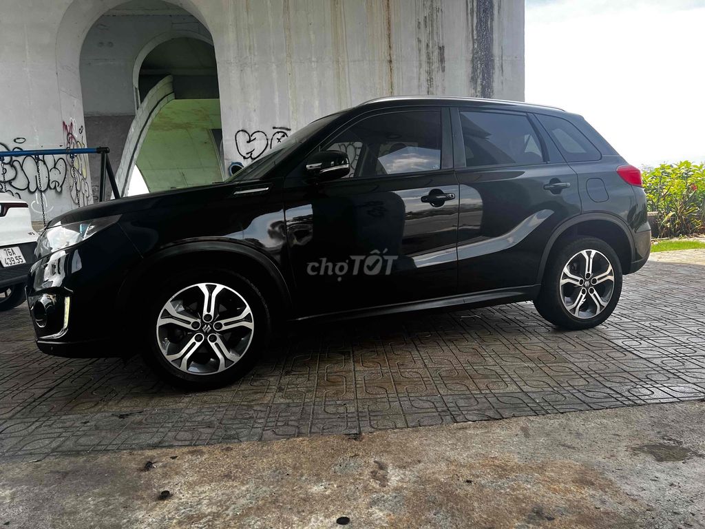Suzuki Vitara - ảnh 3