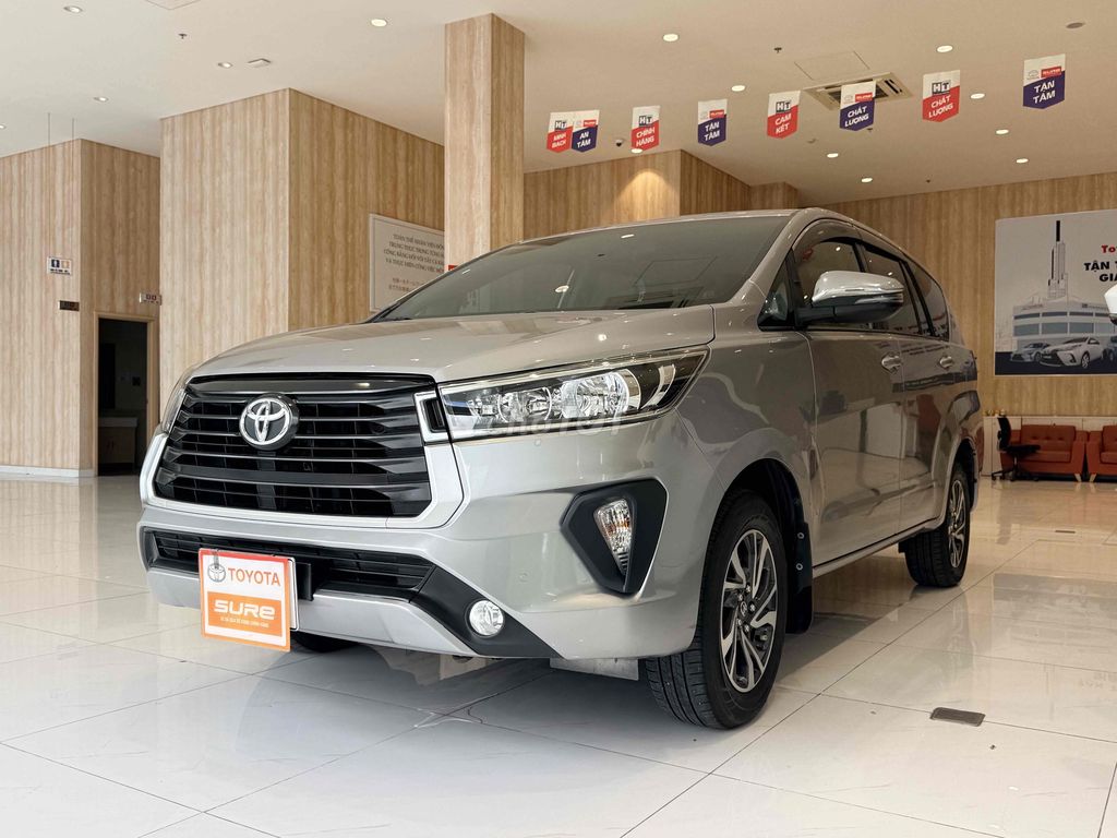 Toyota Innova 2021 - ảnh 1
