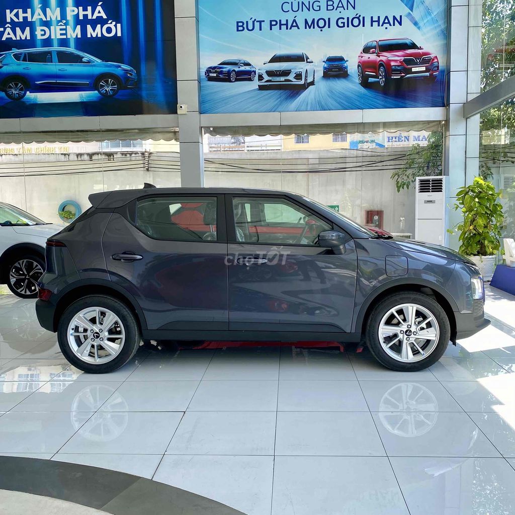 VinFast 2025 - ảnh 3