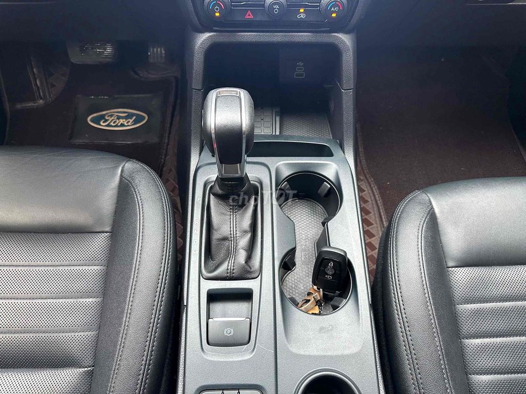 Ford Everest - ảnh 5