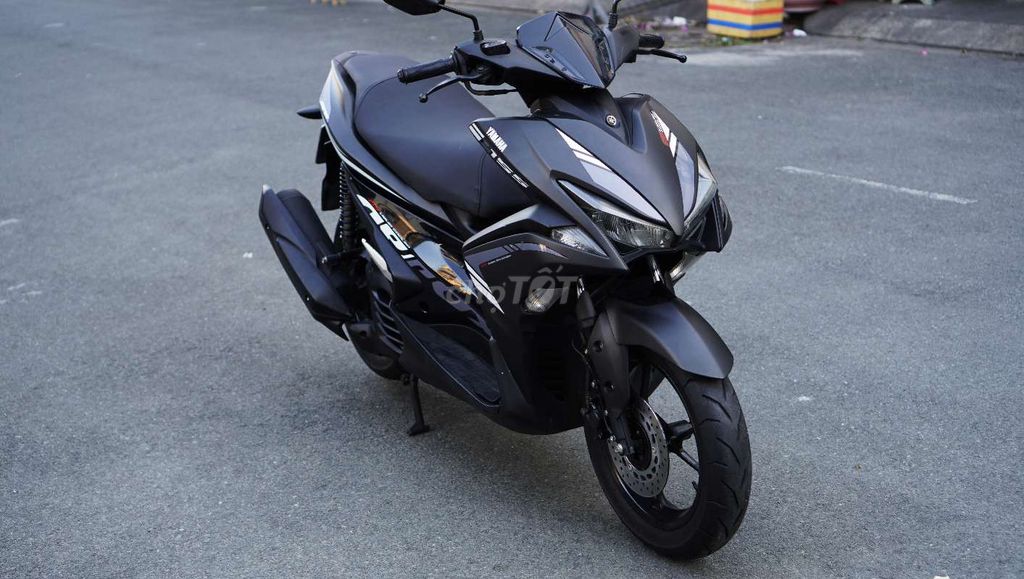 Yamaha NVX 2017 - ảnh 1