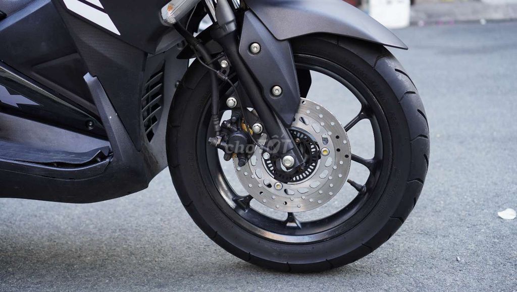 Yamaha NVX 2017 - ảnh 4