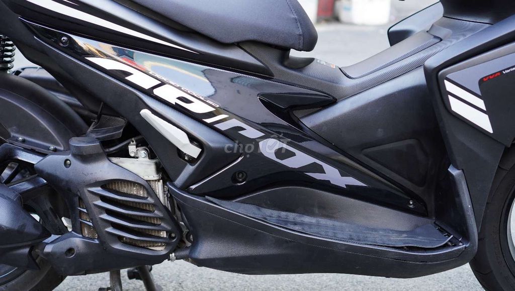 Yamaha NVX 2017 - ảnh 5