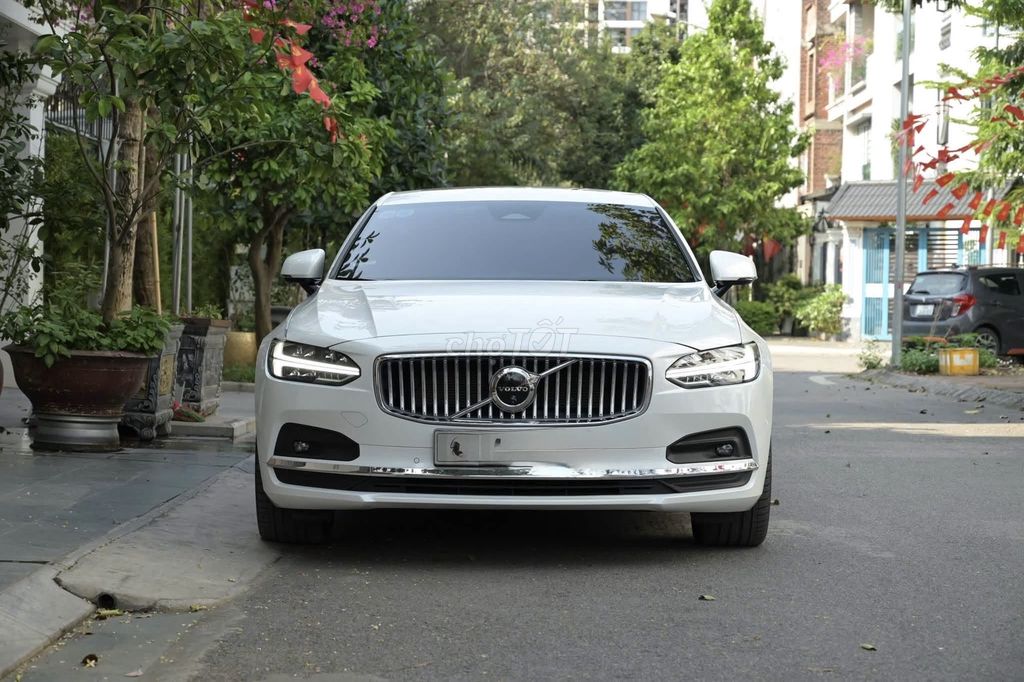 Volvo 2023 - ảnh 1