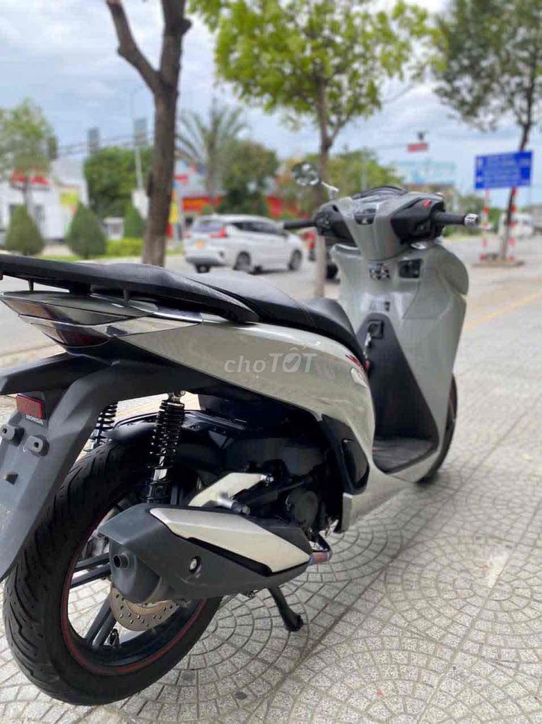 Honda SH 2022 - ảnh 2