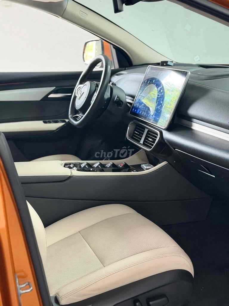 VinFast VF8 Plus 2023 - ảnh 3