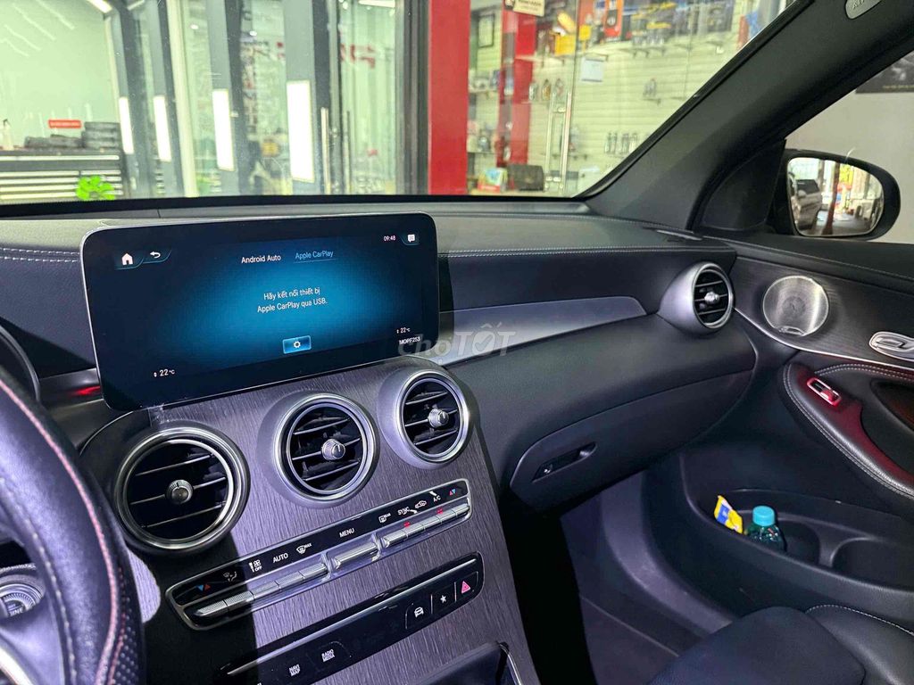 Mercedes-Benz GLC 2021 - ảnh 5