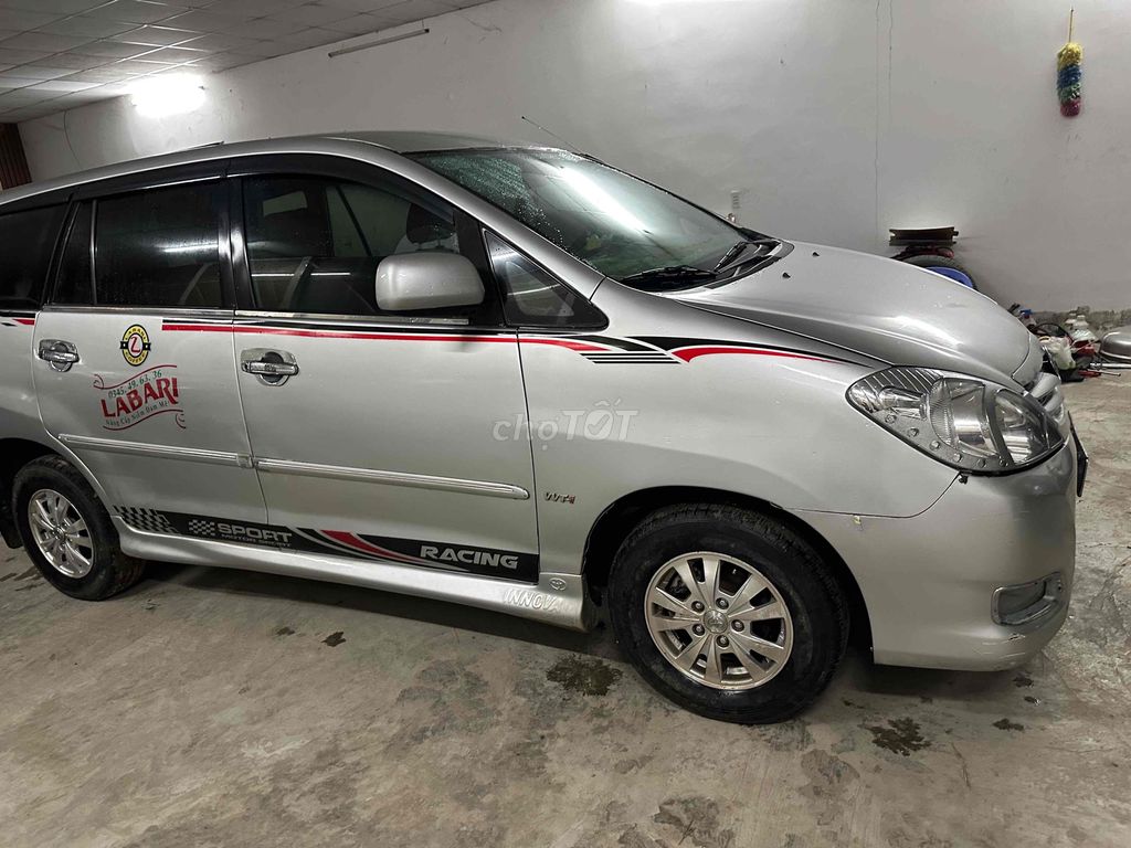 Toyota Innova 2008 - ảnh 1