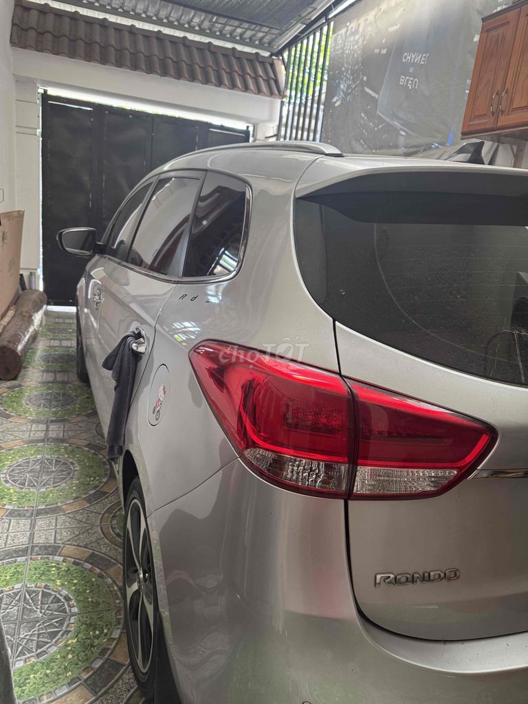 Kia Rondo 2016 - ảnh 5