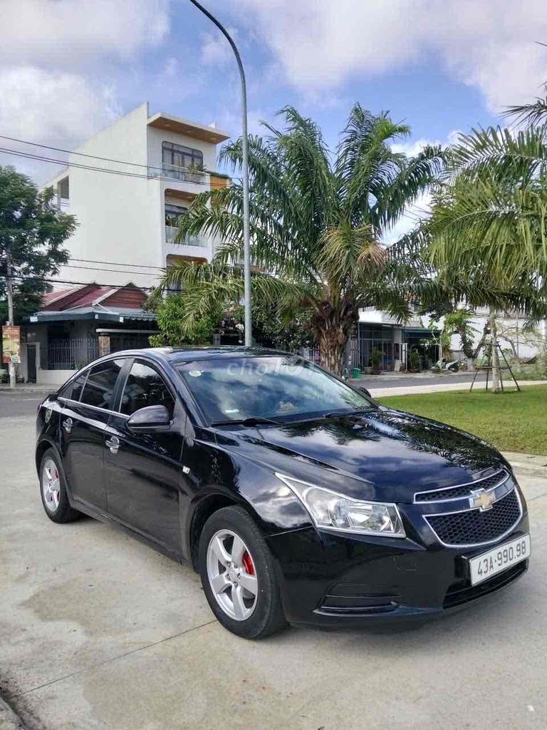 Chevrolet Cruze 2010 - ảnh 2