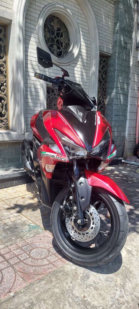 Yamaha NVX 2018 - ảnh 1