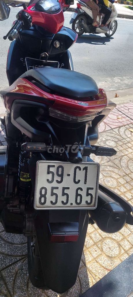 Yamaha NVX 2018 - ảnh 2