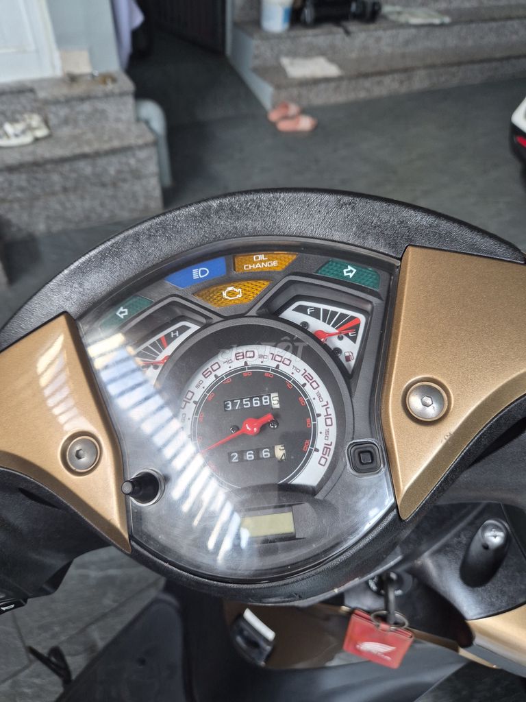 Honda SH 2010 - ảnh 3