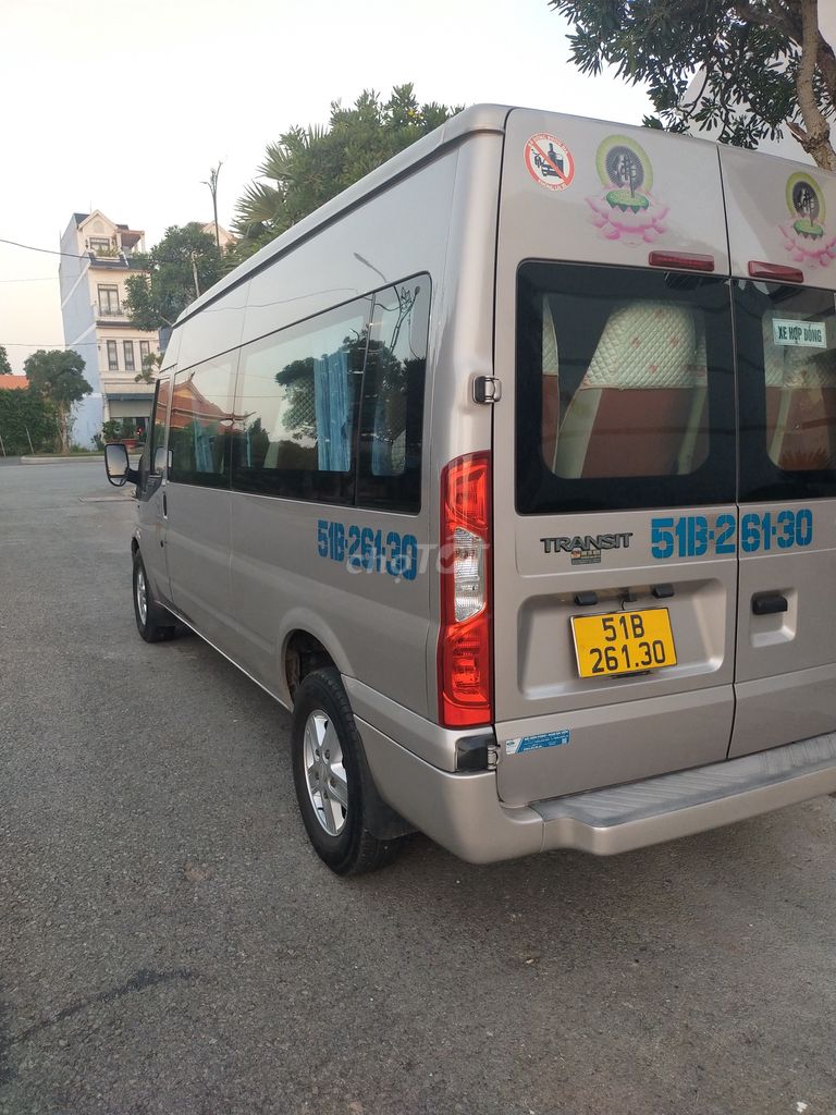 Ford Transit - ảnh 1