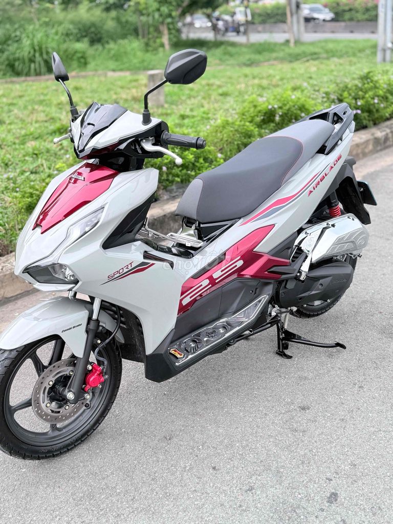Honda Air Blade 2025 - ảnh 1