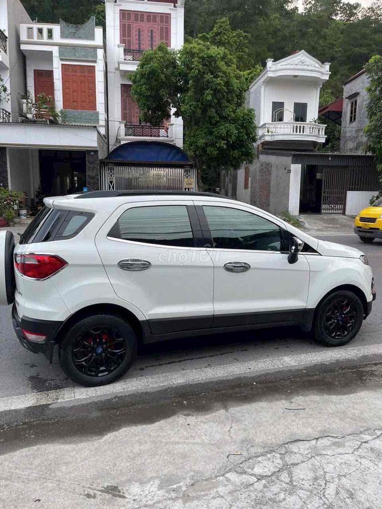 Ford EcoSport - ảnh 5