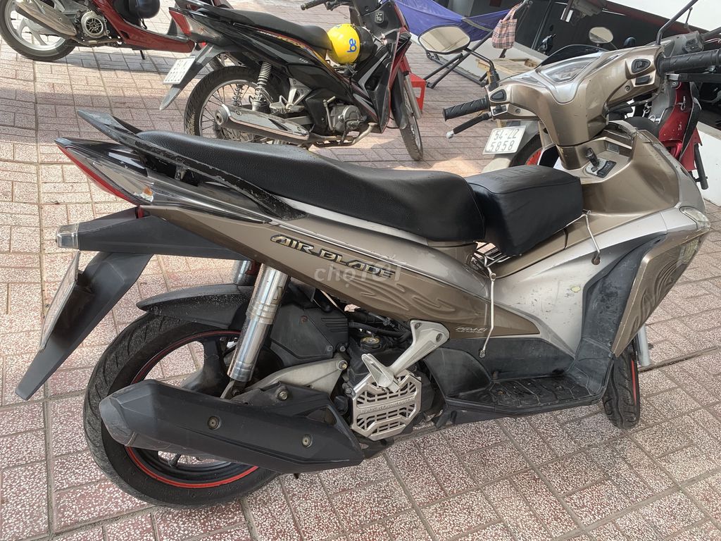 Honda Air Blade 2012 - ảnh 4