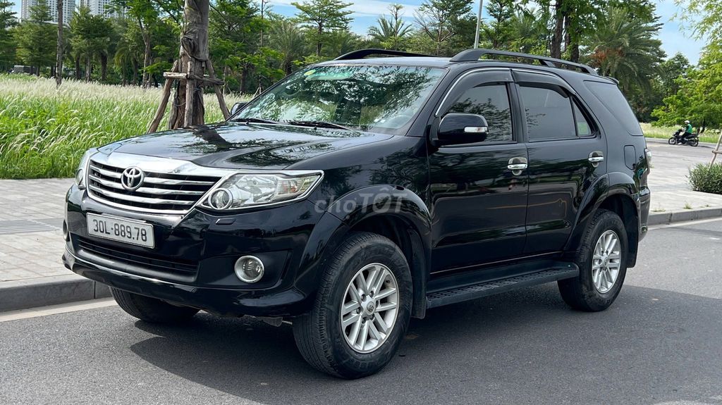Toyota Fortuner 2015 - ảnh 3