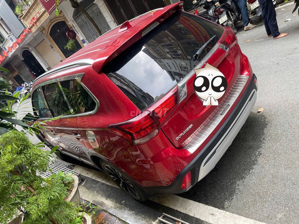 Mitsubishi Outlander 2020 - ảnh 5