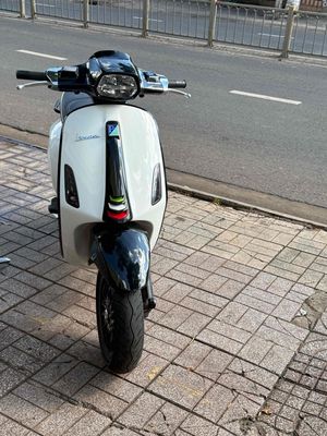 Piaggio Vespa 2020 - ảnh 1